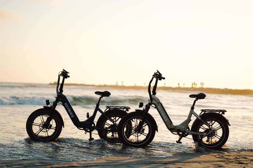 Navigating Urban Commuting: The Rise of Electric Bikes